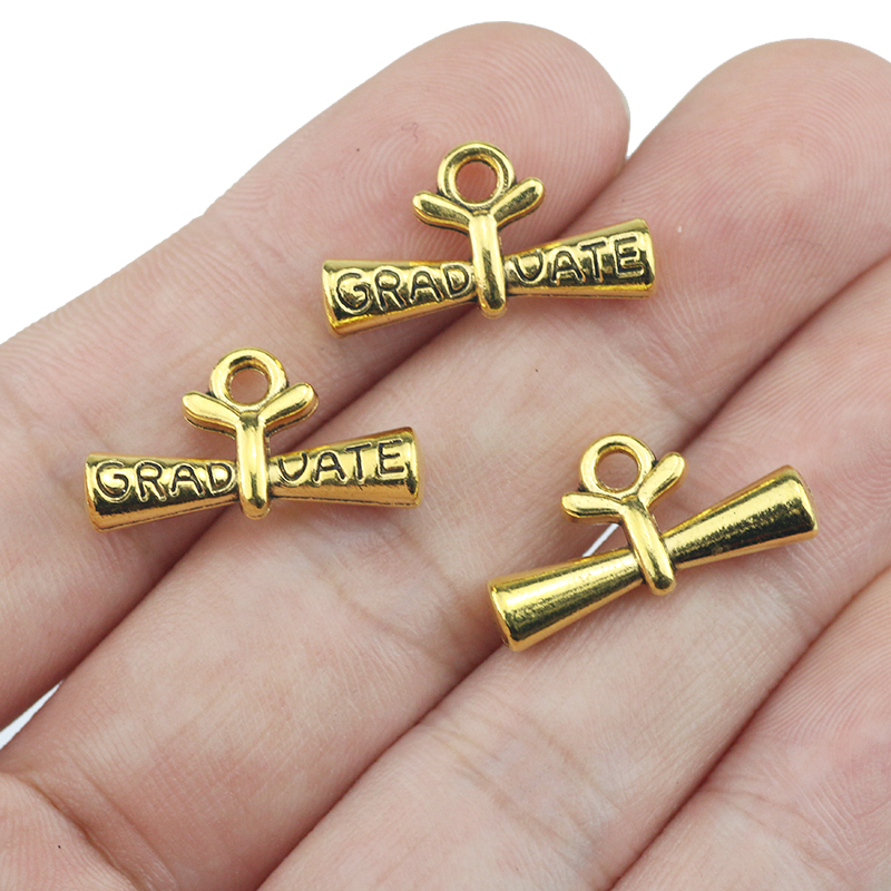 دلايات مطلية بالفضة والذهب ، 1 - مراجعة Jewelry Making Diploma وسعره